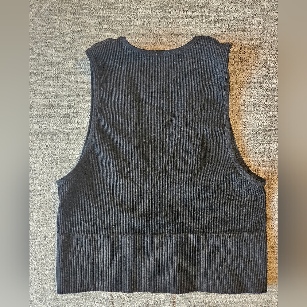 Urban Outfitters Ribbed Tank - Picture 4 of 4